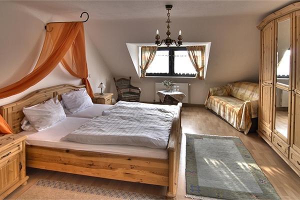 Hotel Am Markt Kleinblittersdorf Buitenkant foto